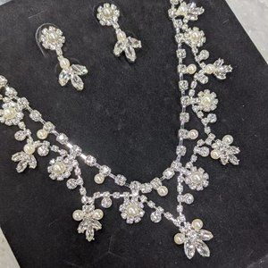 Crystal Necklace Set - new